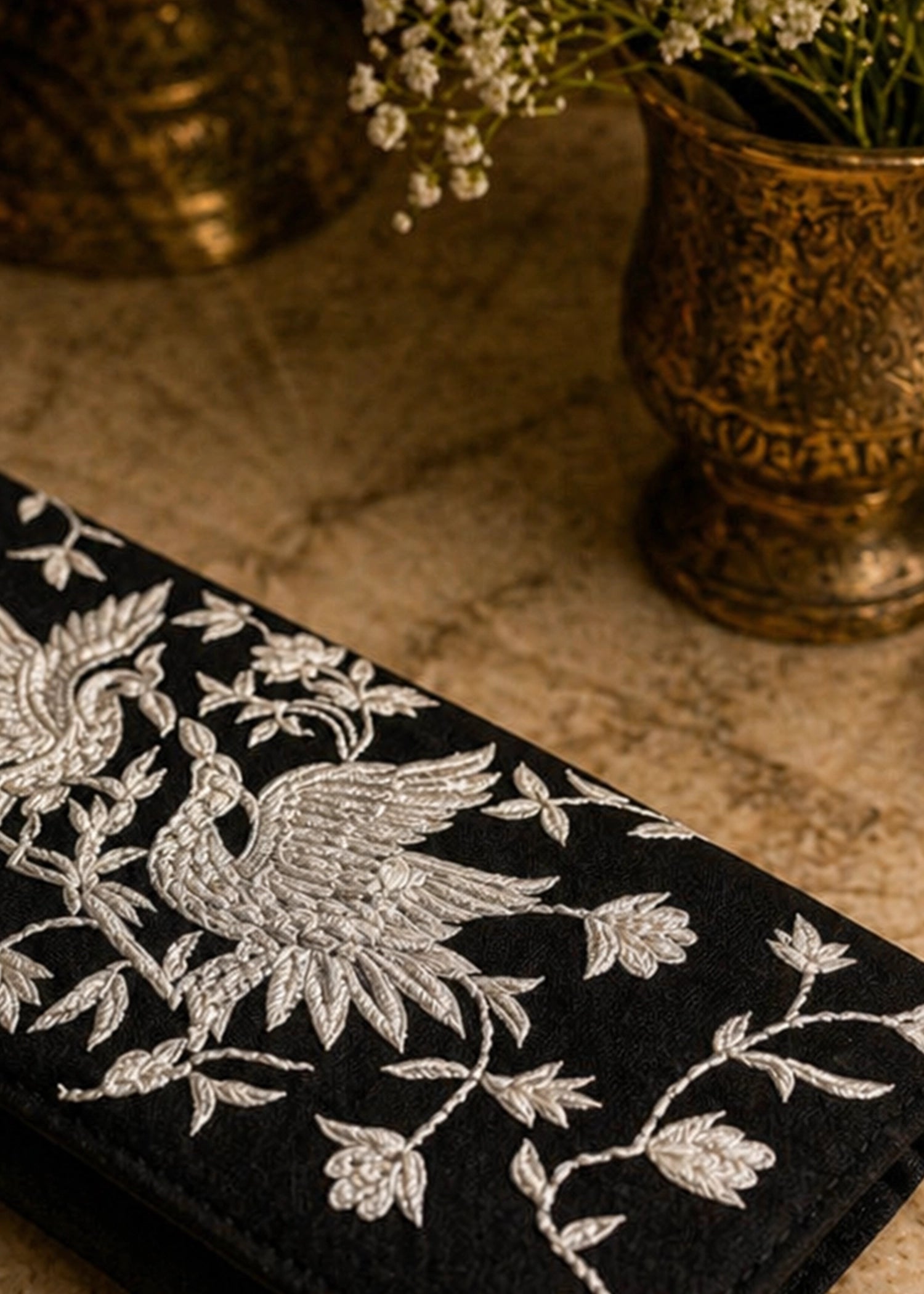 Parsi Gara Clutch